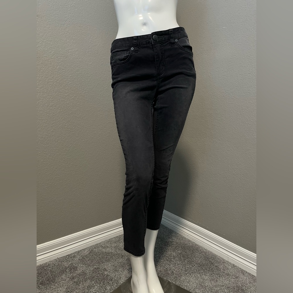 Free People Women”s 61855-16515125 Black Wash  Mid- Rise  Skinny Jeans Size W 28